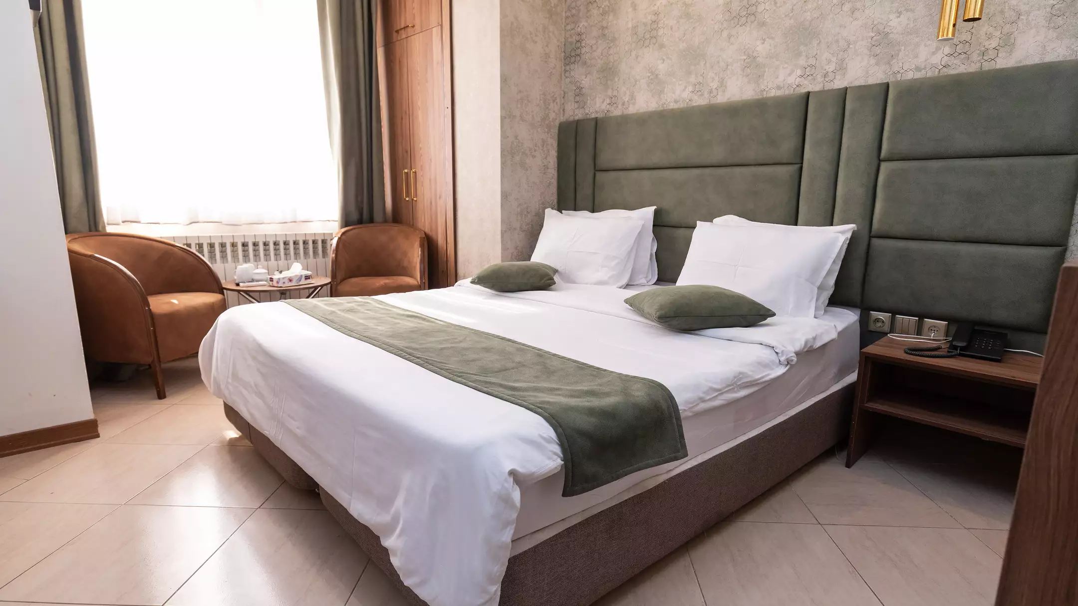 هتل پدرام سرعین